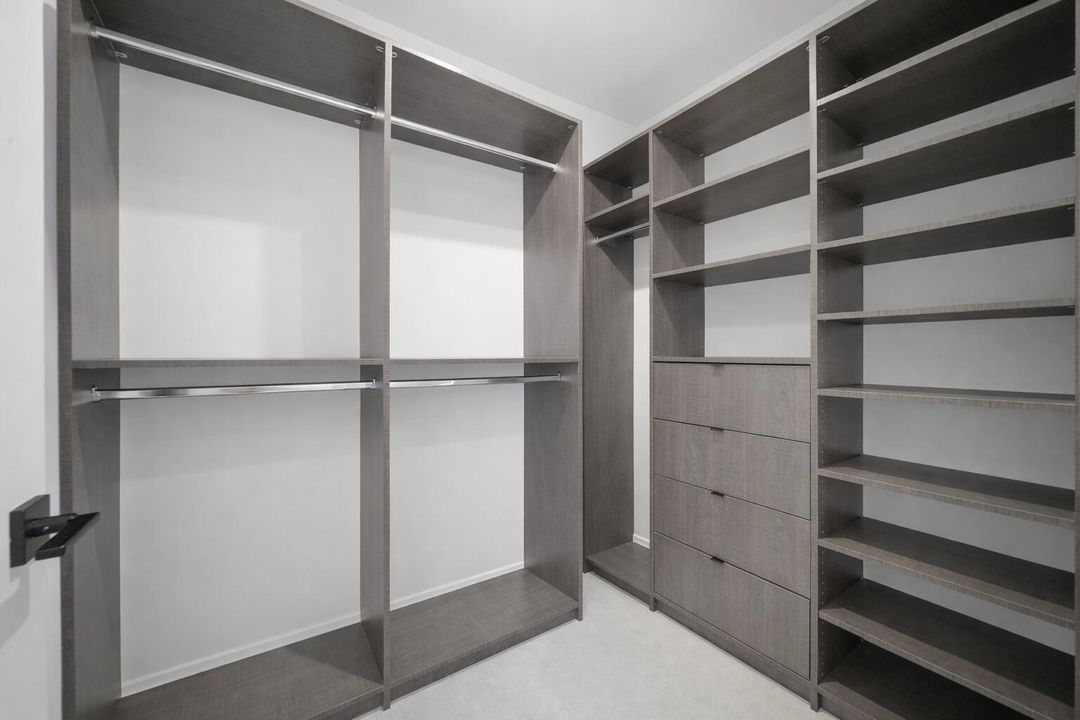 Minimalist walk-in closet design
