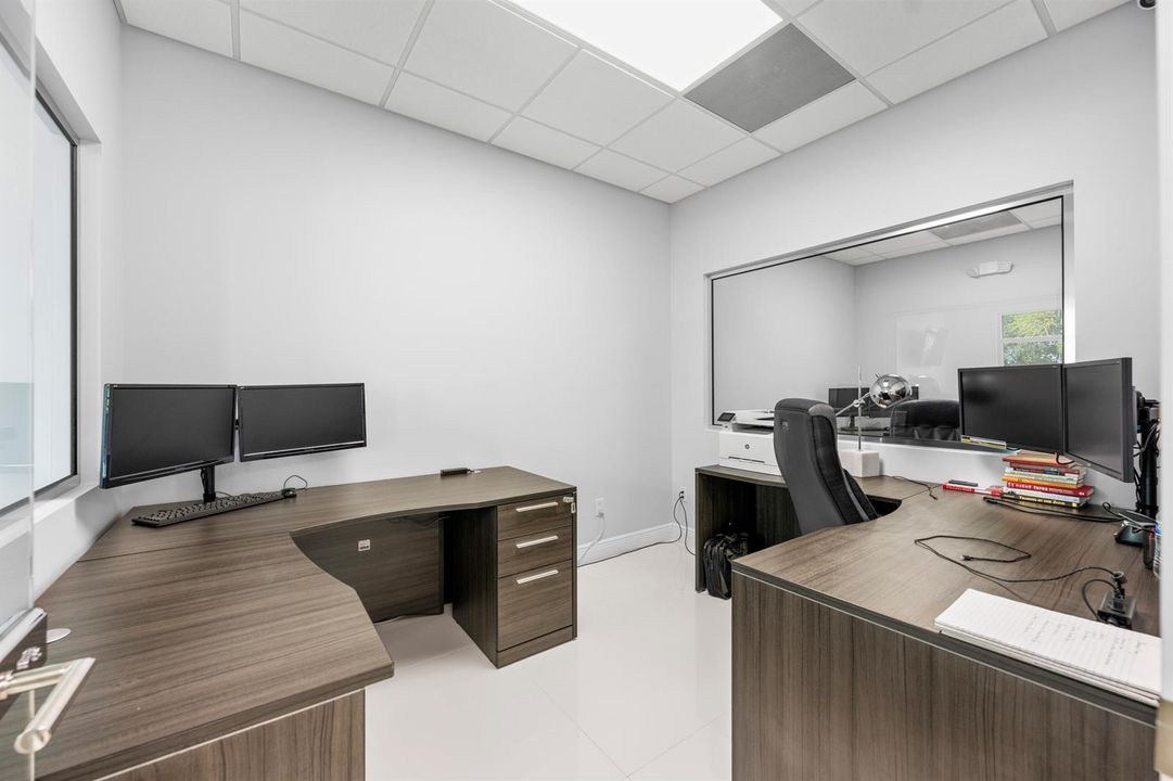 Office 4