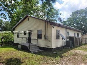 For Sale: $200,000 (4 beds, 1 baths, 0 Square Feet)