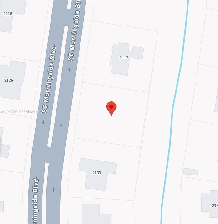 На продажу: $165,000 (0.43 acres)