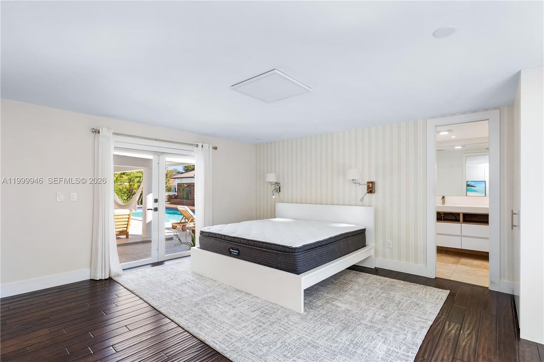 En Renta: $18,000 (5 camas, 4 baños, 3658 Pies cuadrados)