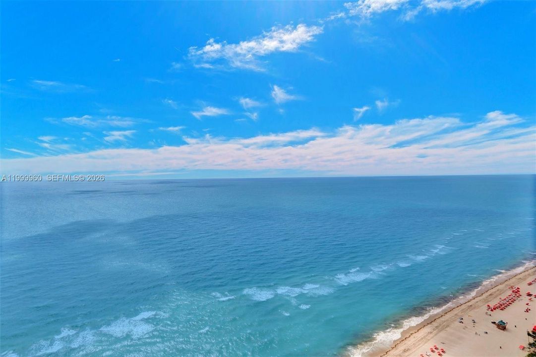 For Sale: $1,575,000 (2 beds, 2 baths, 1600 Square Feet)