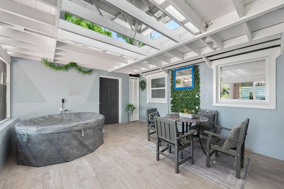 30-web-or-mls-12417 S Indian River Dr -