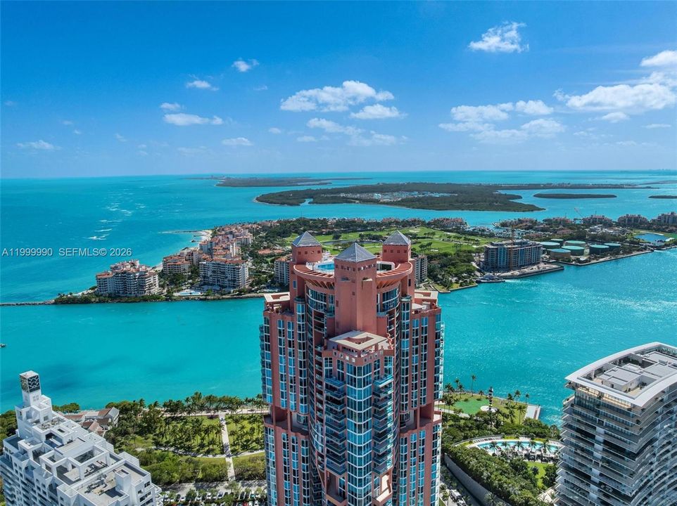 For Sale: $24,999,000 (4 beds, 6 baths, 5680 Square Feet)