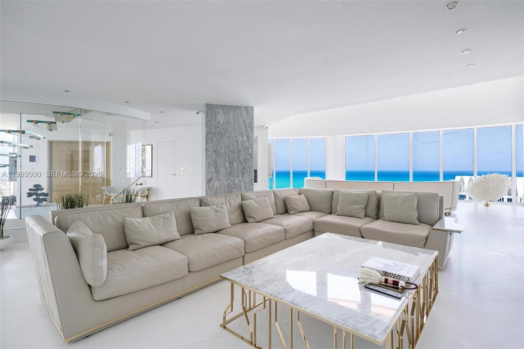 For Sale: $24,999,000 (4 beds, 6 baths, 5680 Square Feet)
