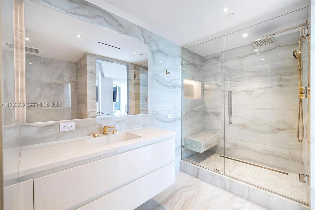 For Sale: $24,999,000 (4 beds, 6 baths, 5680 Square Feet)