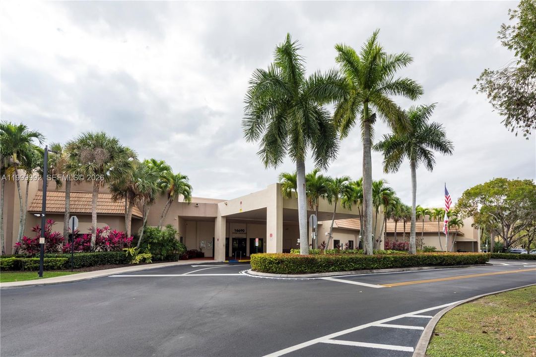 Active With Contract: $1,399,000 (4 beds, 3 baths, 3397 Square Feet)