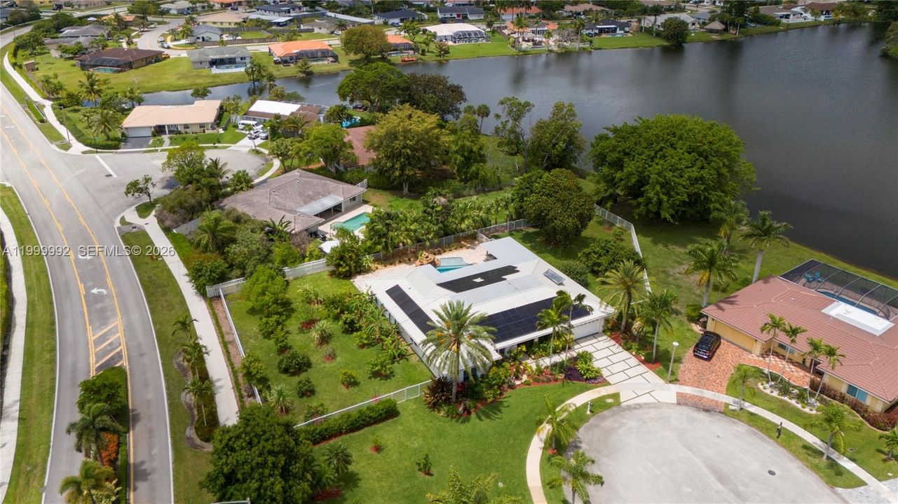 Active With Contract: $1,399,000 (4 beds, 3 baths, 3397 Square Feet)