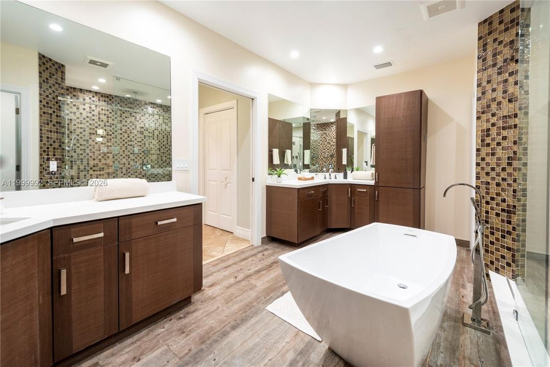 Active With Contract: $1,399,000 (4 beds, 3 baths, 3397 Square Feet)