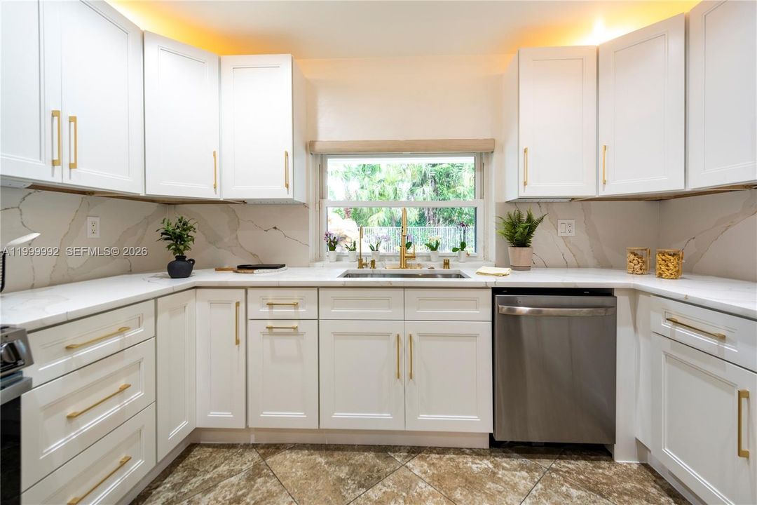 Active With Contract: $1,399,000 (4 beds, 3 baths, 3397 Square Feet)