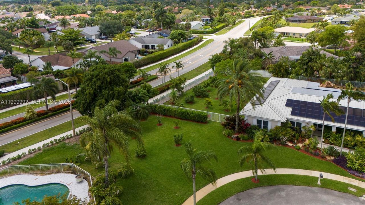 Active With Contract: $1,399,000 (4 beds, 3 baths, 3397 Square Feet)