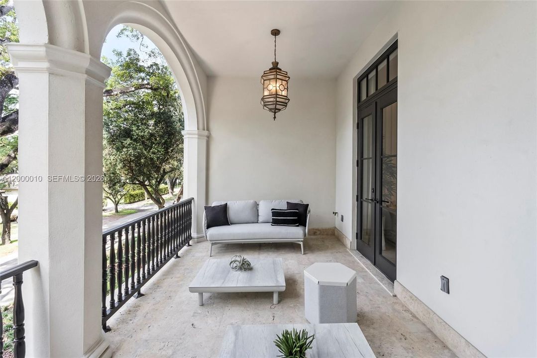 For Sale: $4,999,000 (4 beds, 4 baths, 4080 Square Feet)