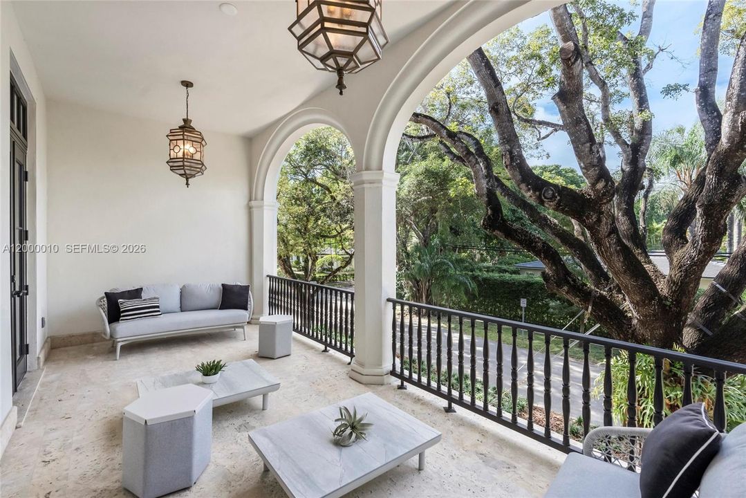 For Sale: $4,999,000 (4 beds, 4 baths, 4080 Square Feet)