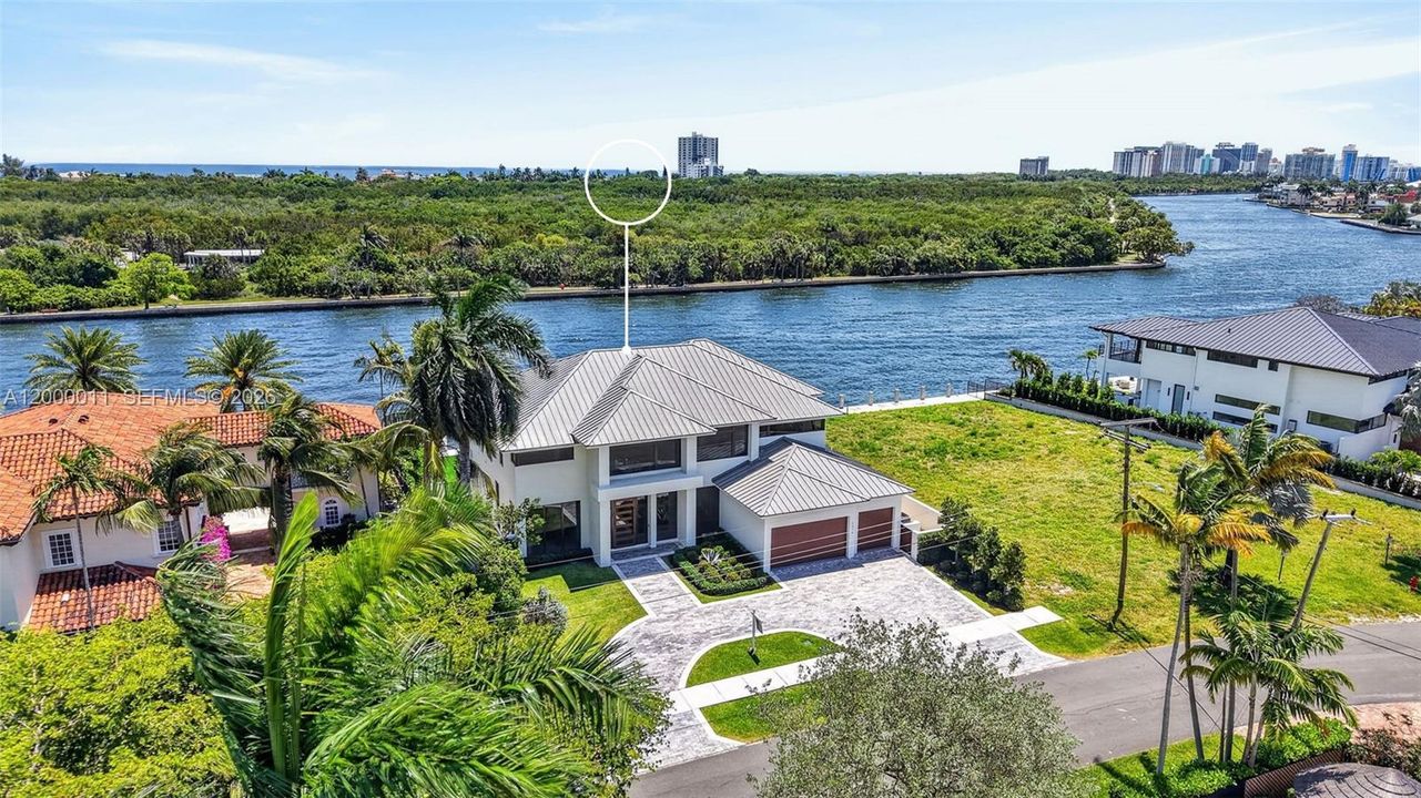 For Sale: $10,495,000 (5 beds, 6 baths, 4991 Square Feet)