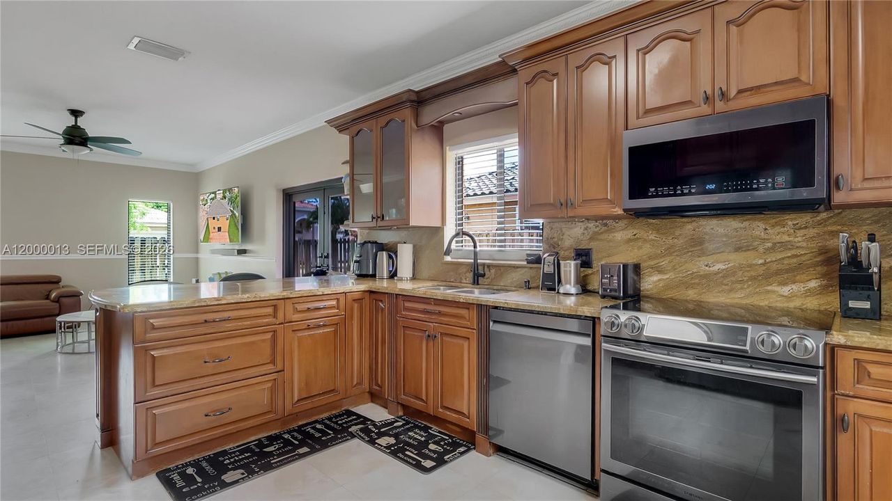 Recently Sold: $619,000 (4 beds, 2 baths, 2106 Square Feet)
