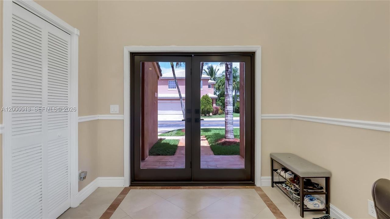 Recently Sold: $619,000 (4 beds, 2 baths, 2106 Square Feet)