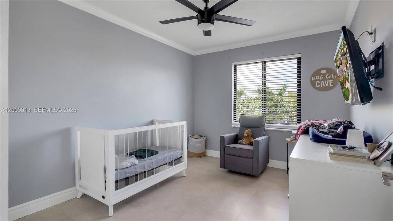Recently Sold: $619,000 (4 beds, 2 baths, 2106 Square Feet)