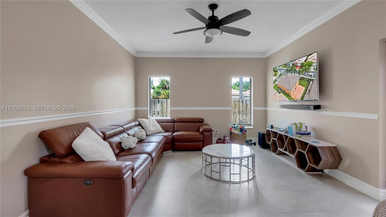 Recently Sold: $619,000 (4 beds, 2 baths, 2106 Square Feet)