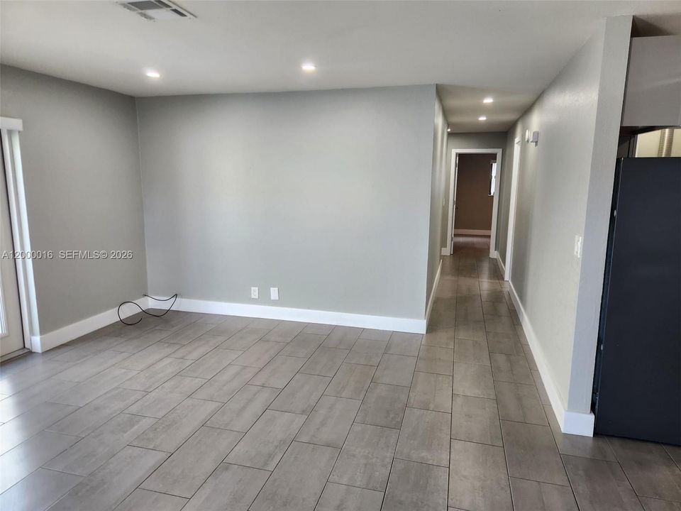 Active With Contract: $2,750 (3 beds, 2 baths, 2174 Square Feet)