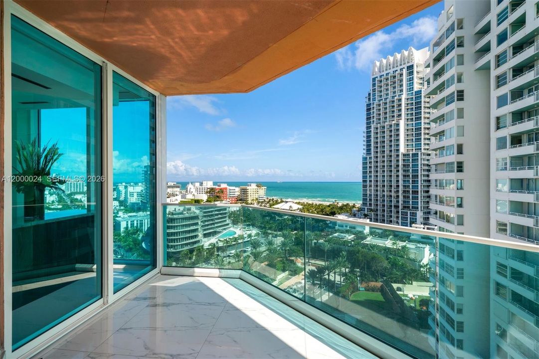 For Sale: $4,999,999 (3 beds, 2 baths, 2340 Square Feet)