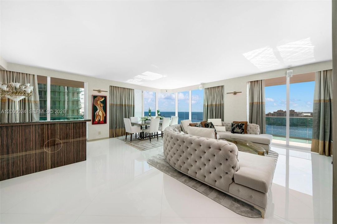For Sale: $4,999,999 (3 beds, 2 baths, 2340 Square Feet)