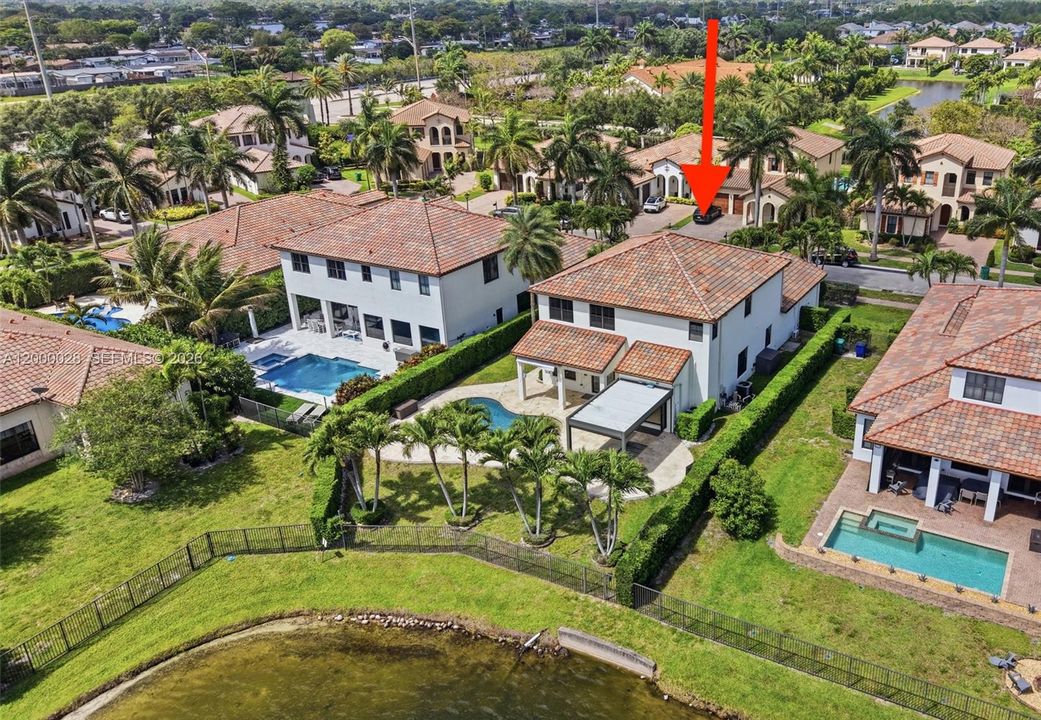 Recently Sold: $1,400,000 (4 beds, 3 baths, 3130 Square Feet)