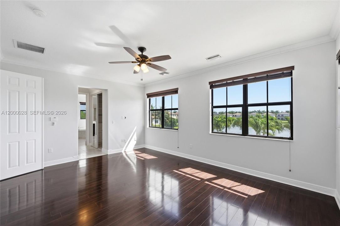 Recently Sold: $1,400,000 (4 beds, 3 baths, 3130 Square Feet)