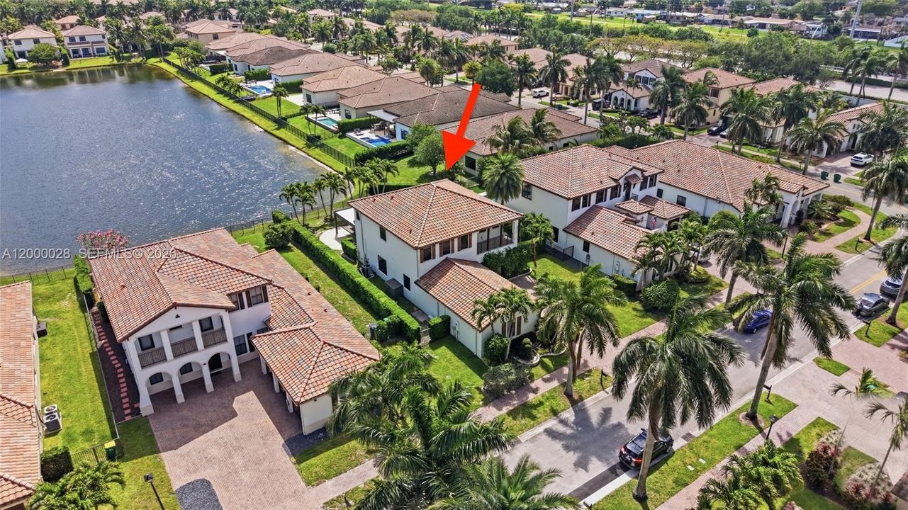 Recently Sold: $1,400,000 (4 beds, 3 baths, 3130 Square Feet)