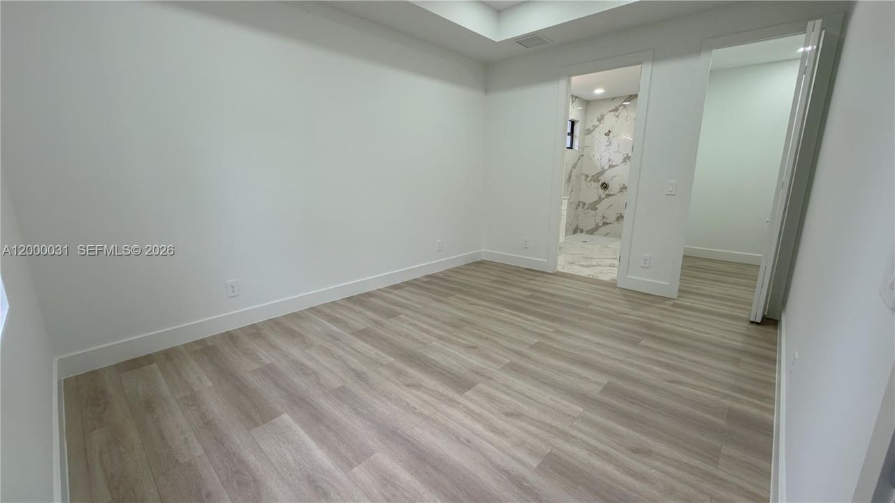 На продажу: $355,000 (3 спален, 2 ванн, 0 Квадратных фут)
