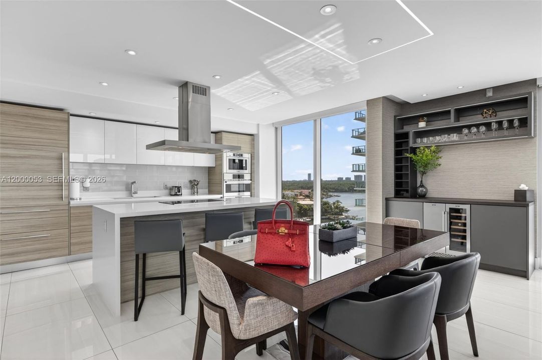 For Sale: $1,399,000 (3 beds, 3 baths, 1892 Square Feet)