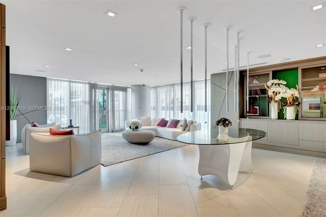 For Sale: $1,399,000 (3 beds, 3 baths, 1892 Square Feet)
