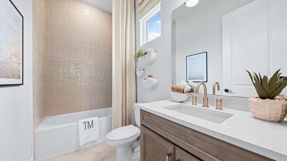 Pallazio ll-bathroom