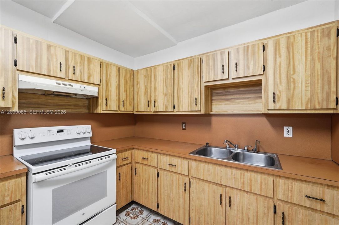 Lots of great cabinet space