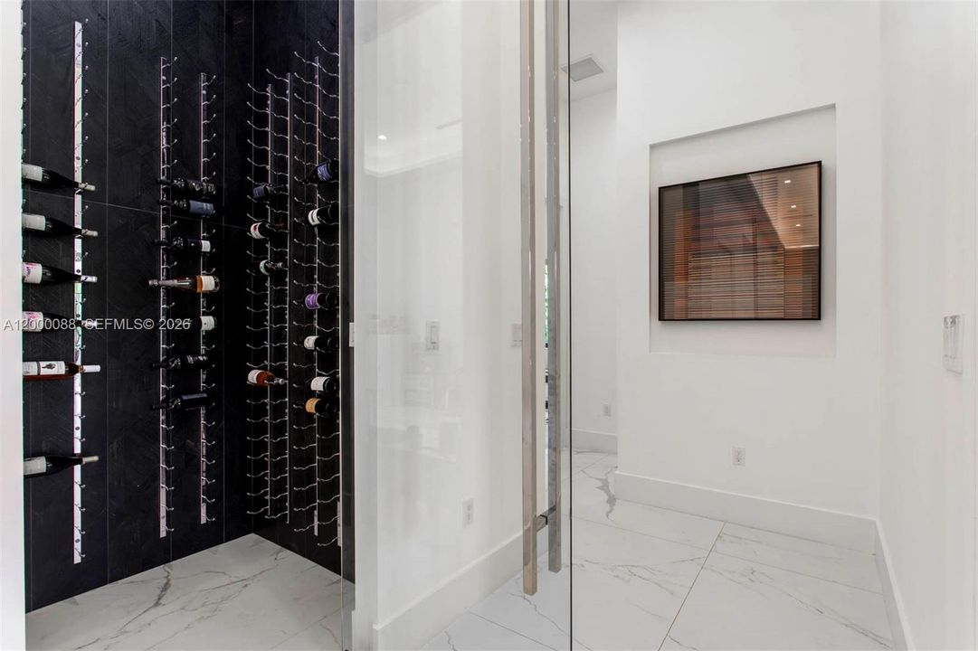 En Venta: $2,760,000 (5 camas, 5 baños, 4017 Pies cuadrados)