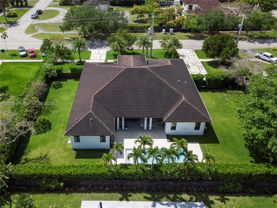 En Venta: $2,760,000 (5 camas, 5 baños, 4017 Pies cuadrados)