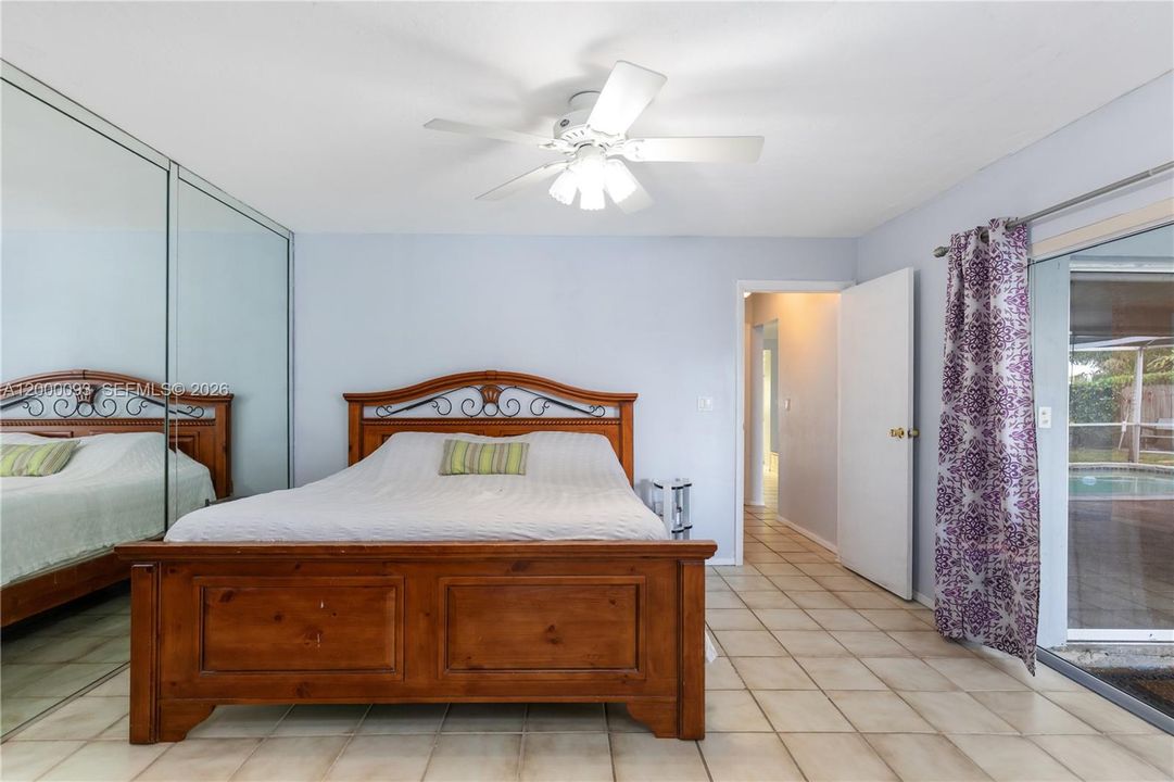 Active With Contract: $458,921 (2 beds, 2 baths, 1322 Square Feet)
