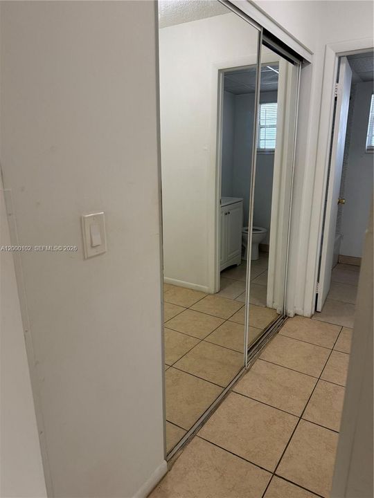 For Sale: $75,000 (1 beds, 1 baths, 768 Square Feet)