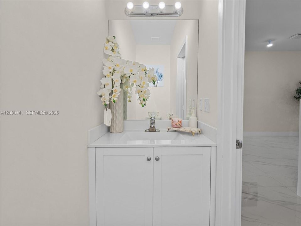 En Venta: $505,000 (3 camas, 2 baños, 1650 Pies cuadrados)