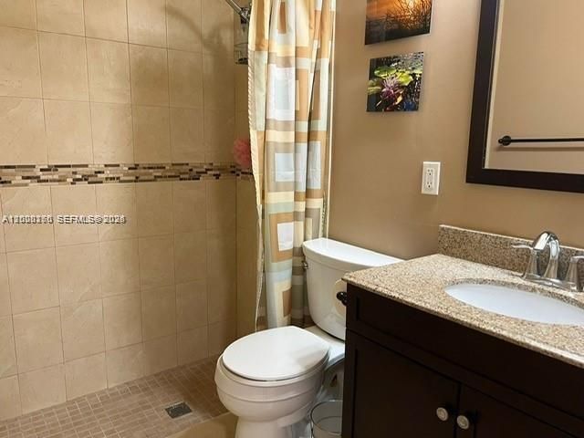 For Rent: $1,395 (0 beds, 1 baths, 350 Square Feet)