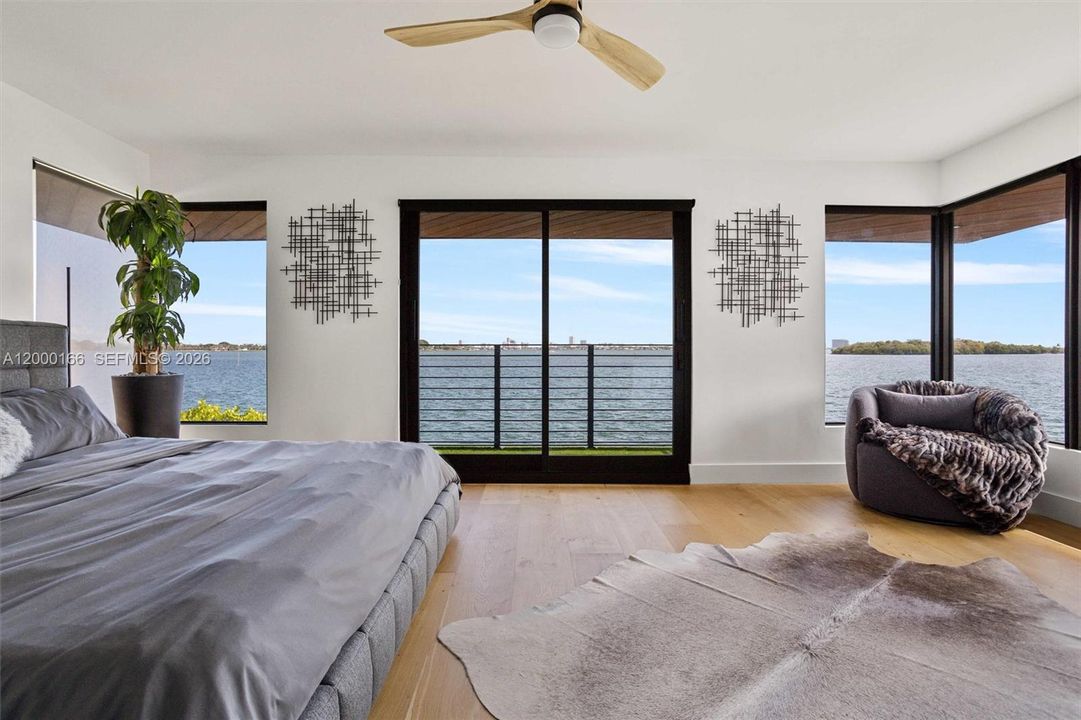 For Sale: $12,750,000 (5 beds, 4 baths, 3245 Square Feet)