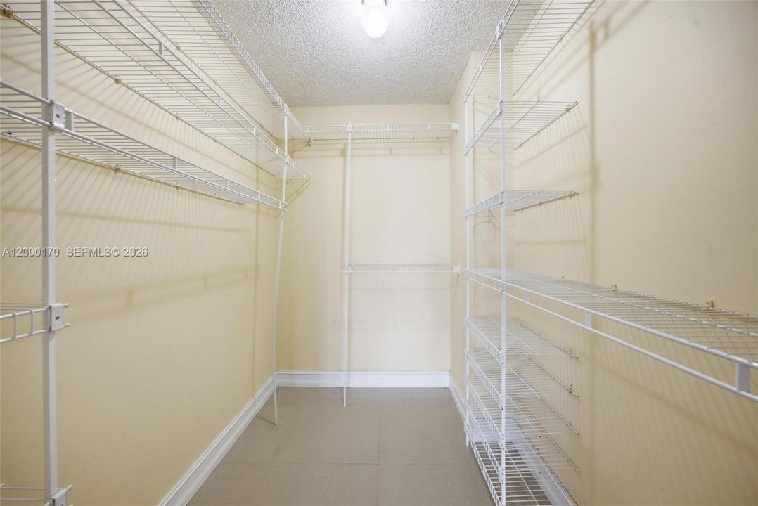 Walk in closet