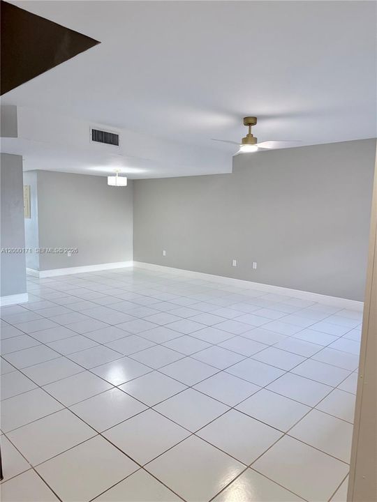 For Rent: $3,300 (3 beds, 3 baths, 1802 Square Feet)