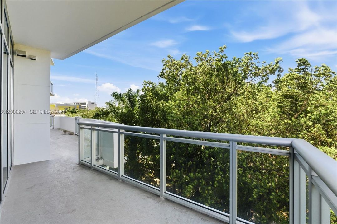 Wrap around Balcony