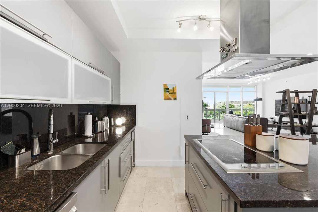 For Sale: $1,950,000 (3 beds, 3 baths, 2394 Square Feet)