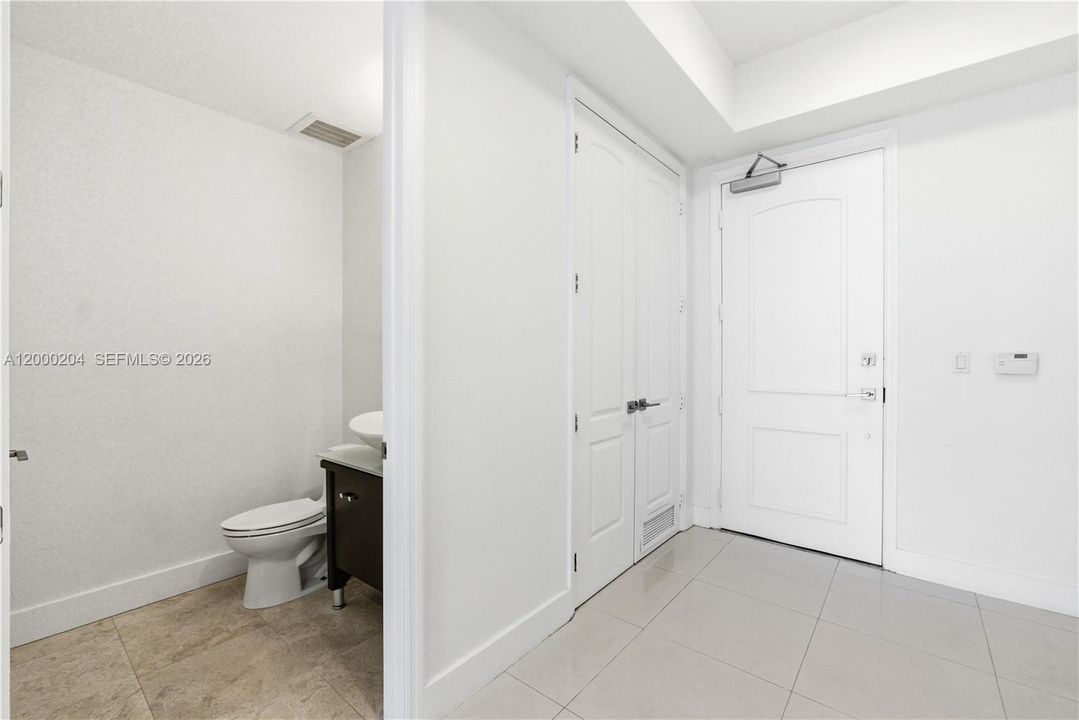 !/2 Bath and entrance