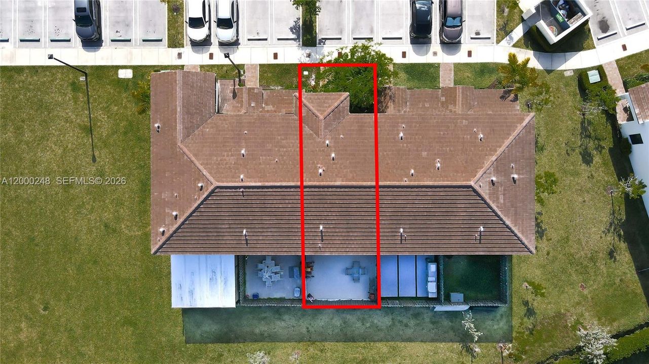 На продажу: $434,900 (3 спален, 2 ванн, 1335 Квадратных фут)