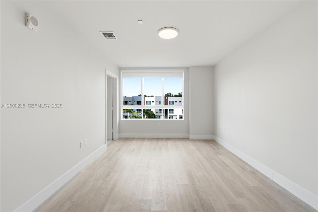 Activo con contrato: $475,000 (2 camas, 2 baños, 1392 Pies cuadrados)