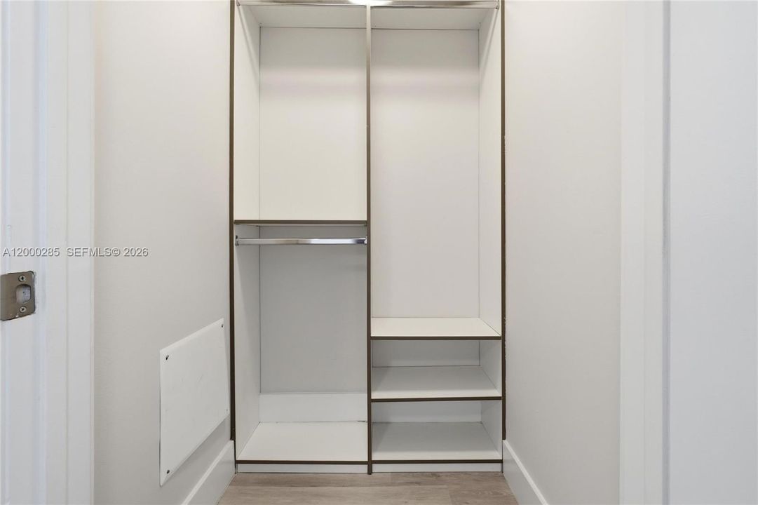 Activo con contrato: $475,000 (2 camas, 2 baños, 1392 Pies cuadrados)
