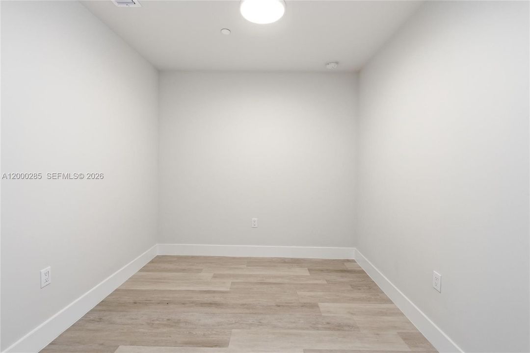 Activo con contrato: $475,000 (2 camas, 2 baños, 1392 Pies cuadrados)