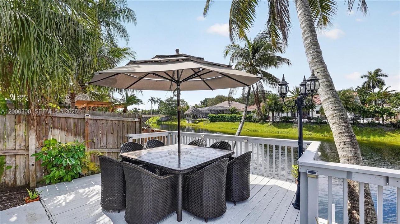 For Sale: $968,000 (4 beds, 3 baths, 2524 Square Feet)